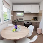 度假居 Spacious House Stefi With Grill 普拉